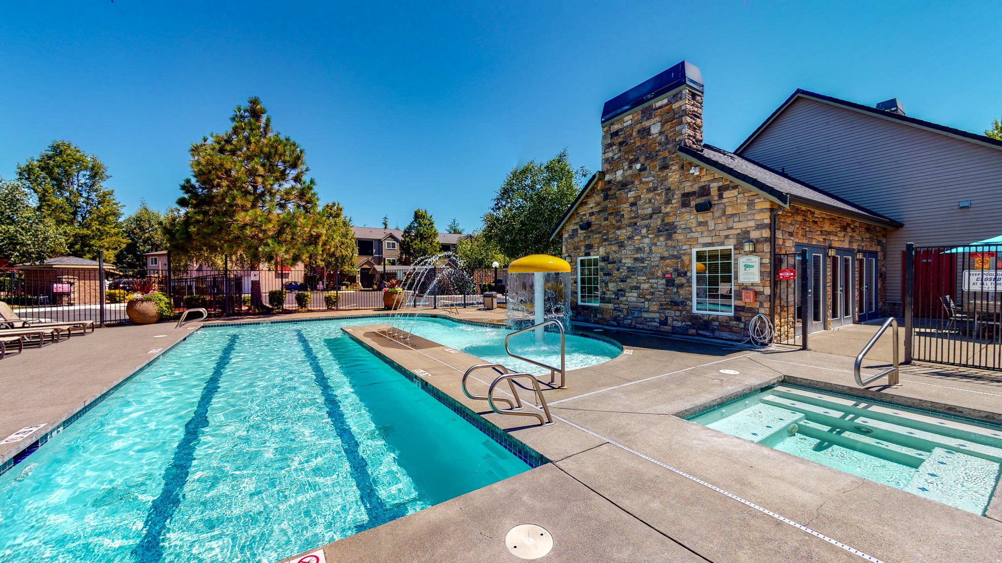 Tarmigan At Wapato Creek Apartments in Fife, WA